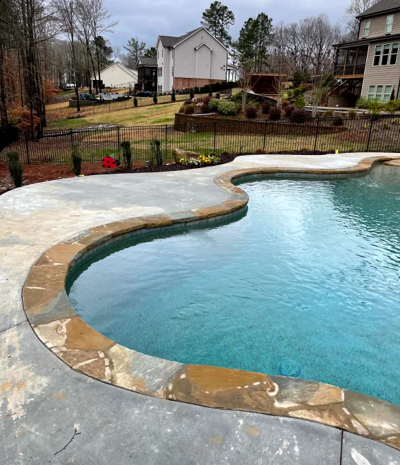 Home Custom Pools & Design